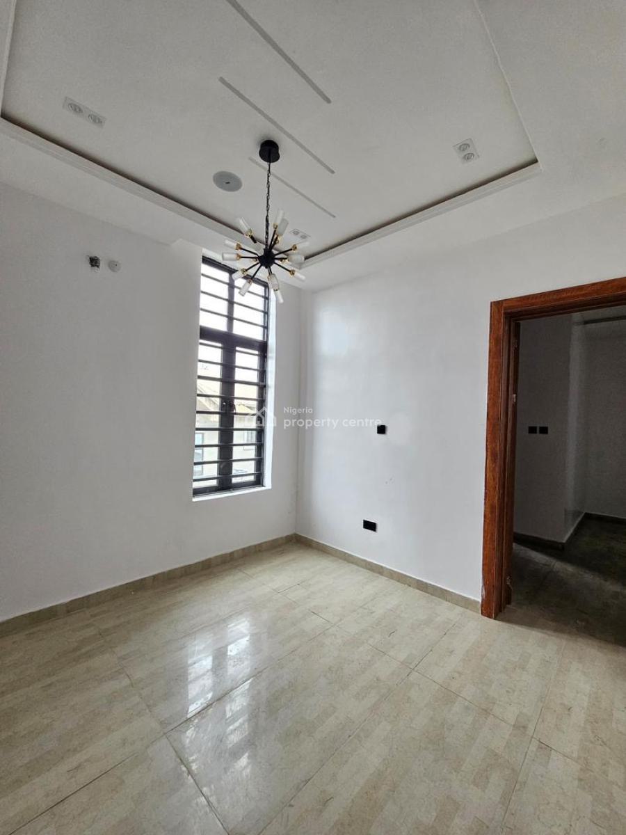 Standard 5 Bedroom Detached Duplex with Bq and Pool in a Secure Estate, Lekki Phase1, Lekki, Lagos, Detached Duplex for Sale