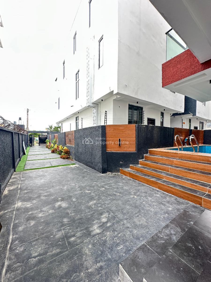 Standard 5 Bedroom Detached Duplex with Bq and Pool in a Secure Estate, Lekki Phase1, Lekki, Lagos, Detached Duplex for Sale