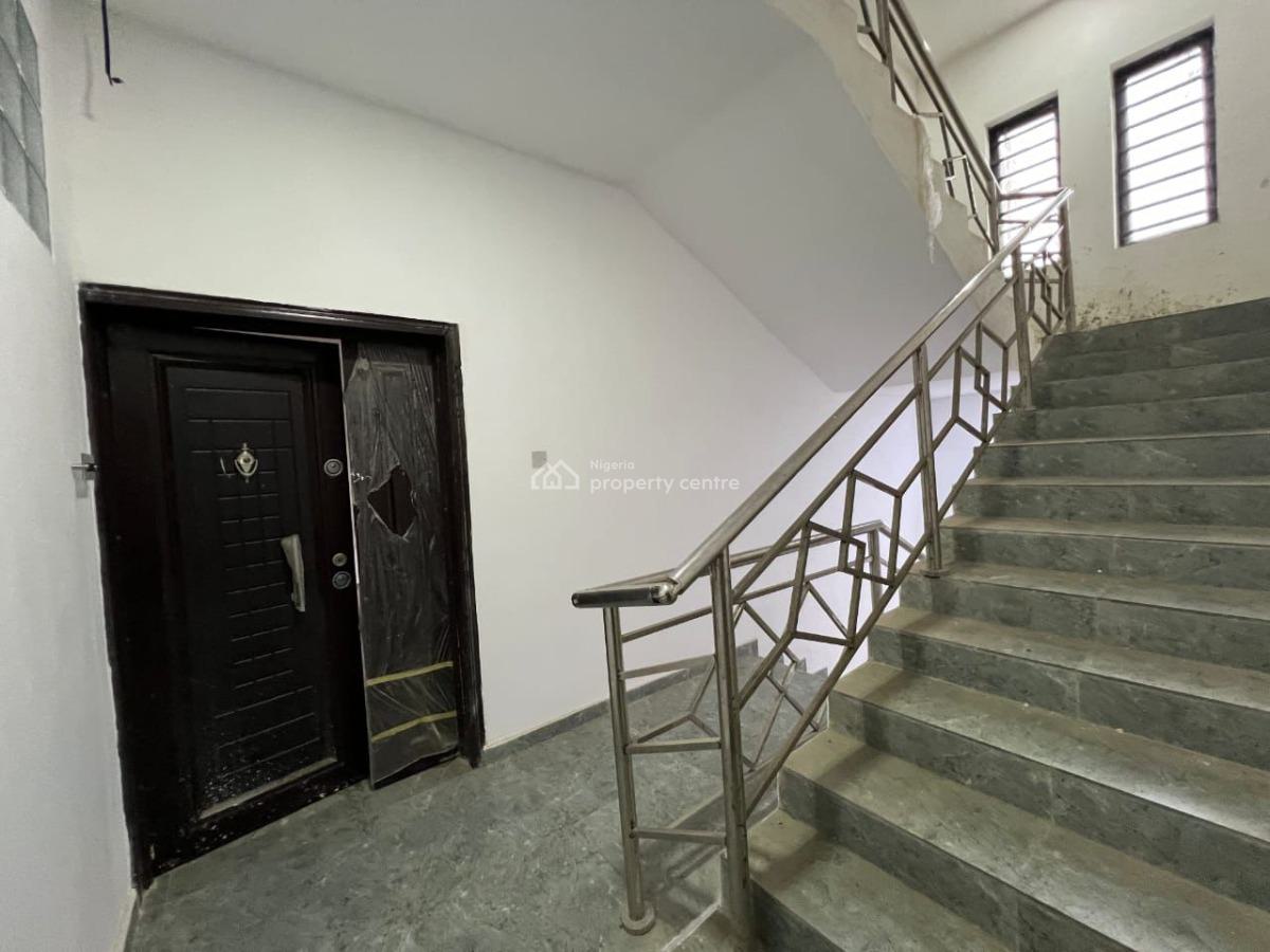 Spacious Apartment with High Ceiling & Balcony, Ikate, Lekki, Lagos, Flat / Apartment for Sale