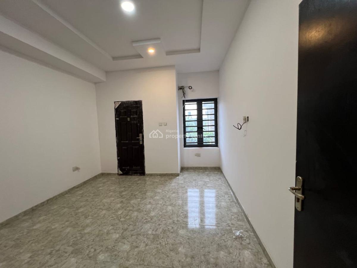 Spacious Apartment with High Ceiling & Balcony, Ikate, Lekki, Lagos, Flat / Apartment for Sale