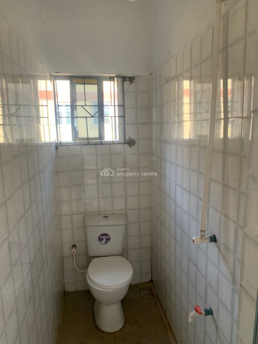 Spacious Mini Flat Upstairs, Akoka, Yaba, Lagos, Mini Flat (room and Parlour) for Rent