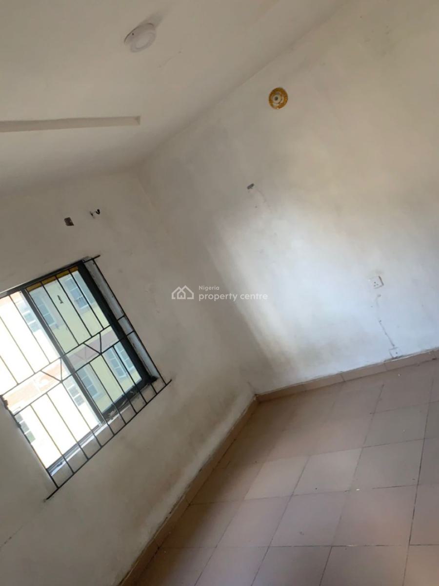 Spacious Mini Flat Upstairs, Akoka, Yaba, Lagos, Mini Flat (room and Parlour) for Rent