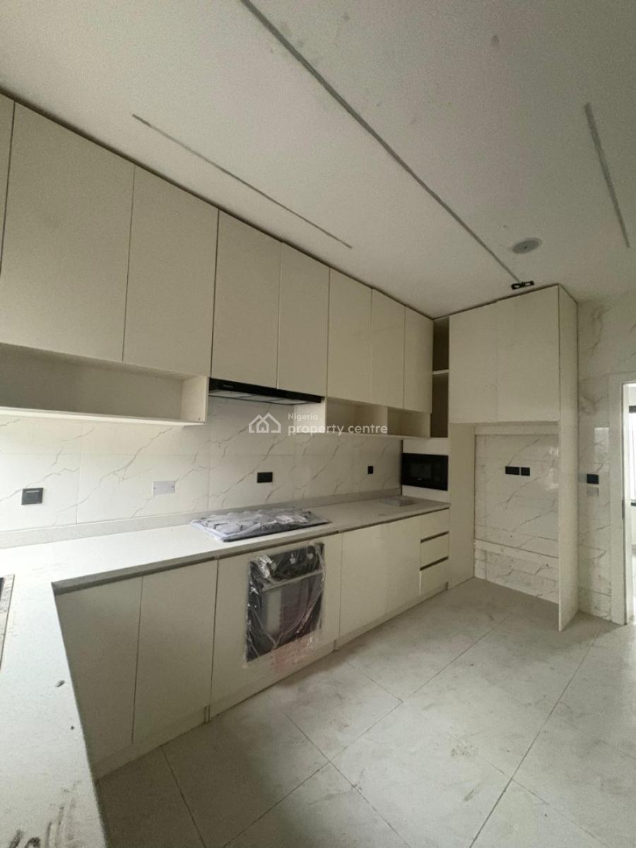 One-of-a-kind Terrace with Spacious Rooms & Balcony, Ikate, Lekki, Lagos, Terraced Duplex for Sale