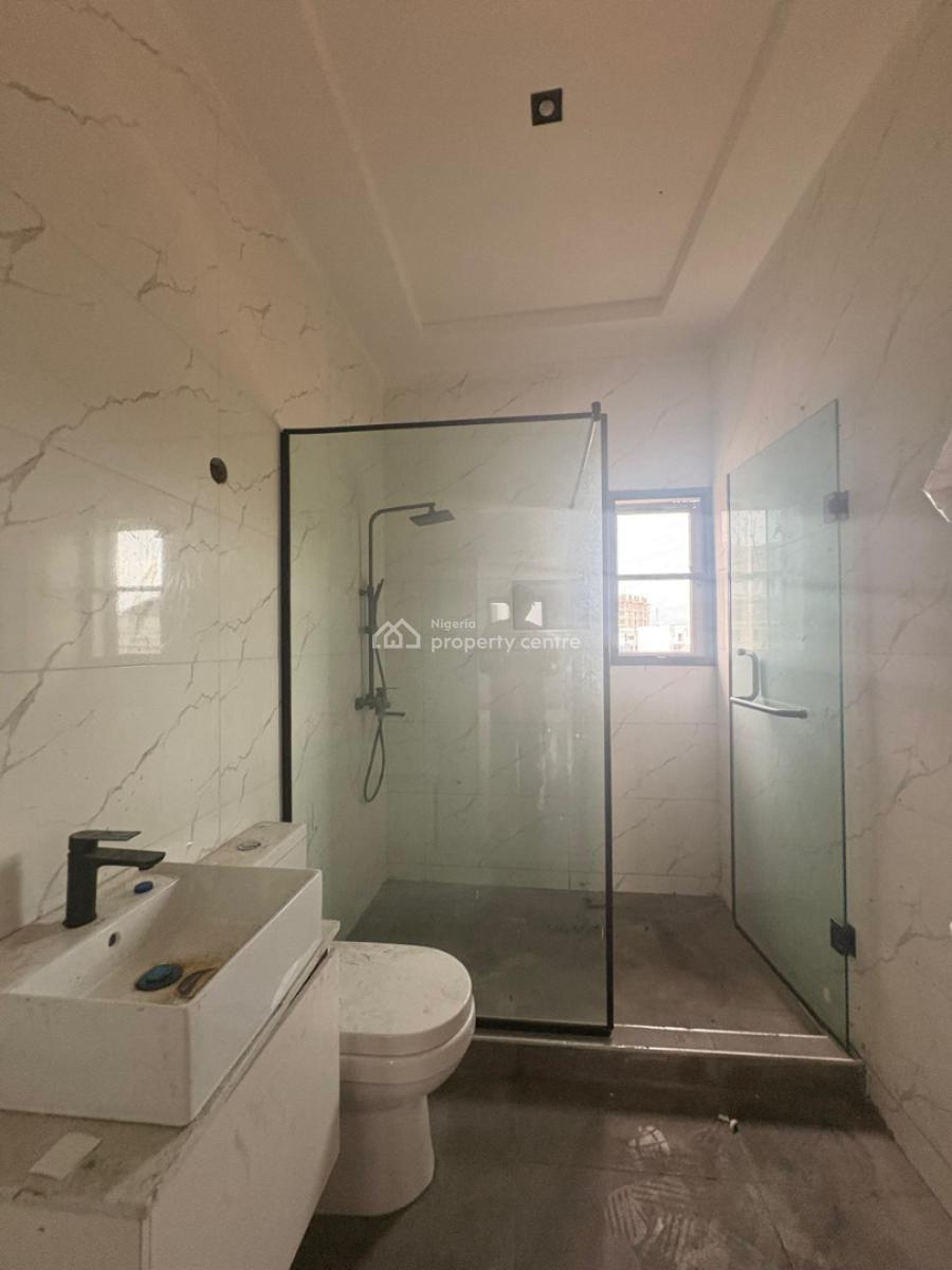 One-of-a-kind Terrace with Spacious Rooms & Balcony, Ikate, Lekki, Lagos, Terraced Duplex for Sale