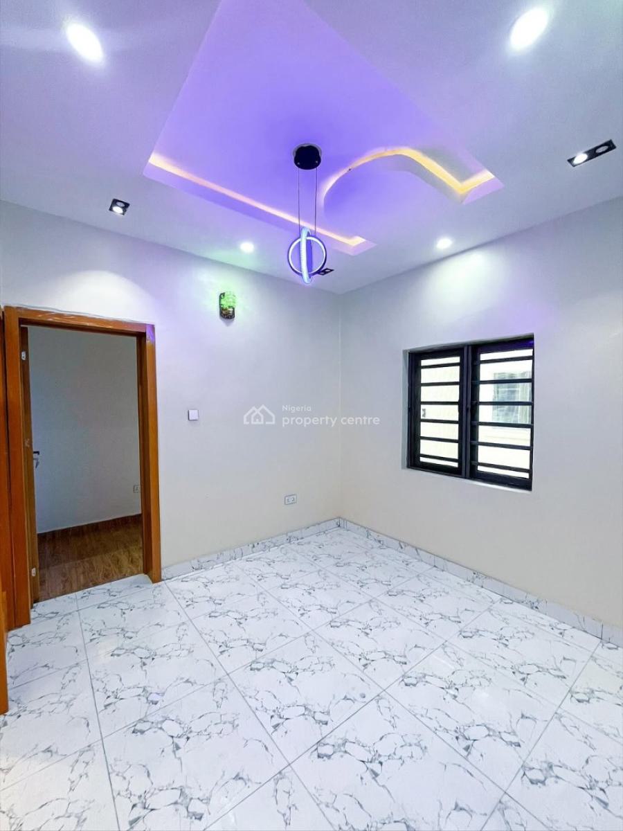 Luxury 4-bedroom Duplex + 2 Bq, Unity Estate, Akuru Elebu,off Akala Expressway Road, Ibadan, Ibadan, Oyo, Detached Duplex for Sale