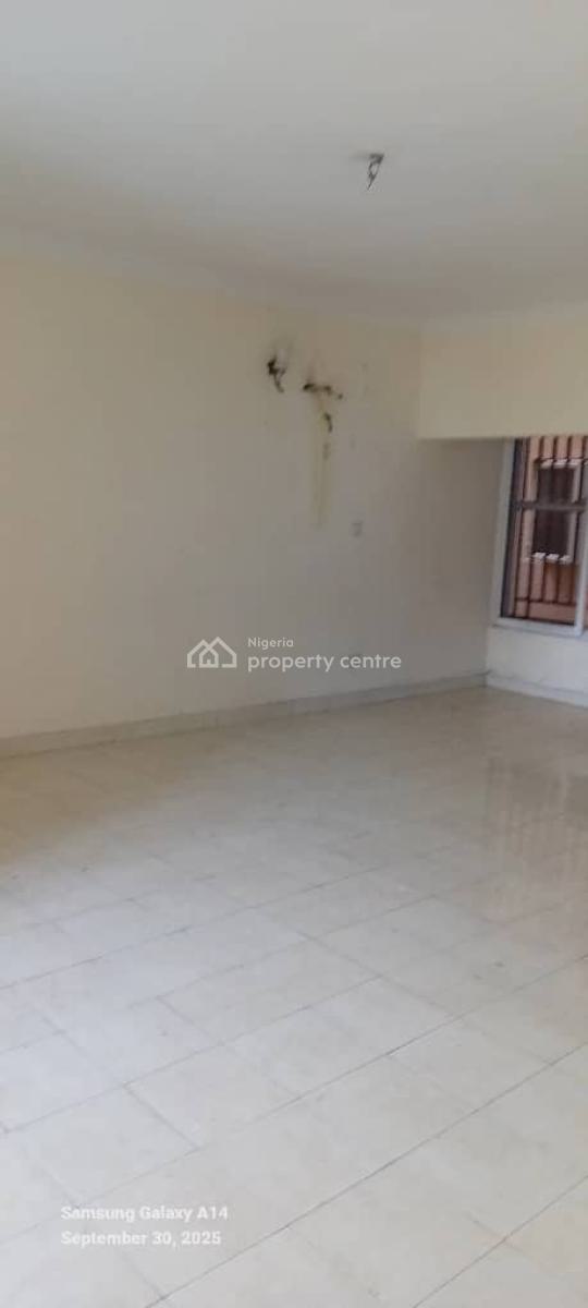 3 Bedroom Apartment with a Room Bq, Estate, Victoria Island (vi), Lagos, Flat / Apartment for Rent