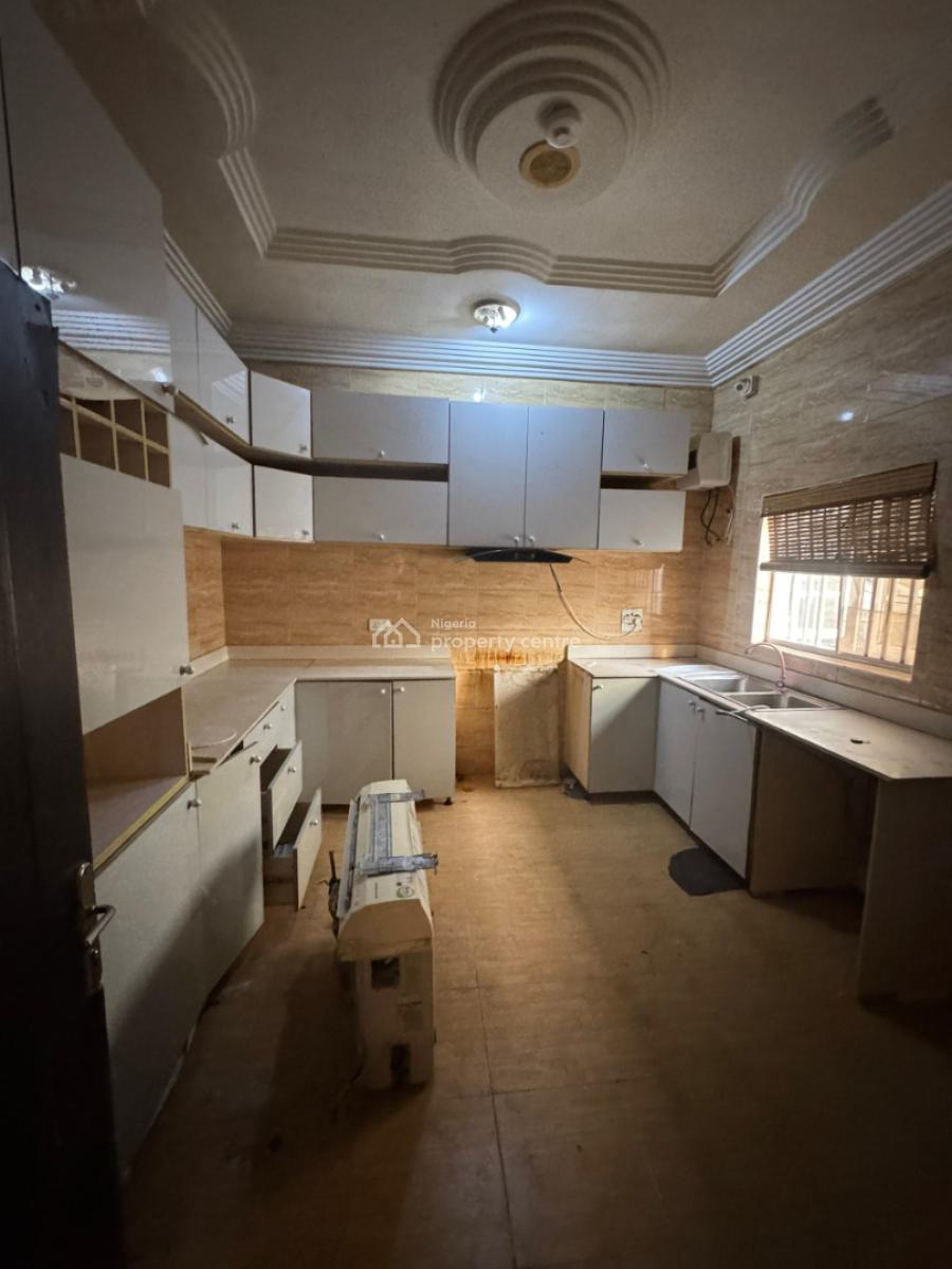 4 Bedroom Semi-detached with Bq, Lekky County, Ikota, Lekki Phase 2, Lekki, Lagos, Semi-detached Duplex for Rent