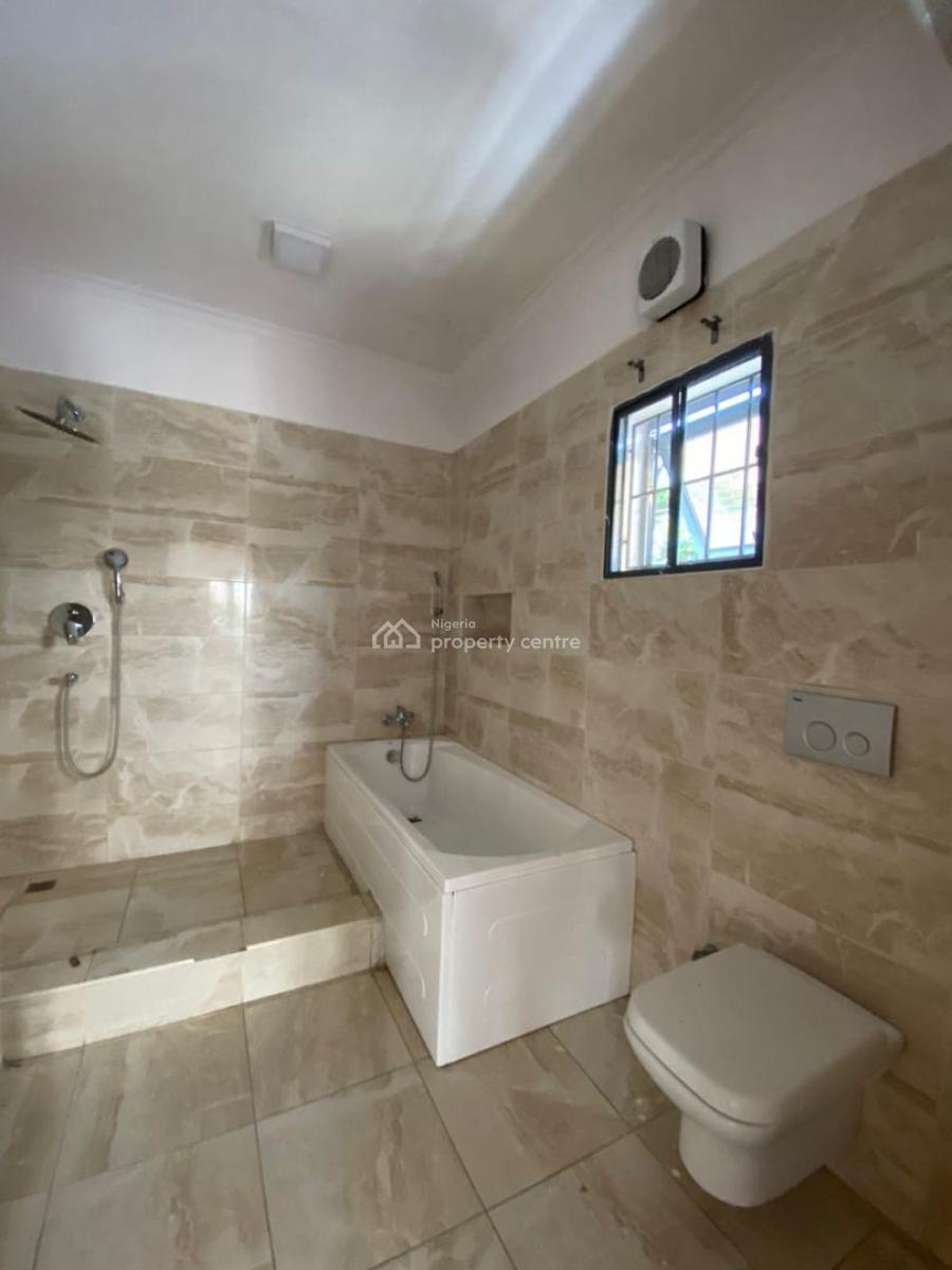 4 Bedroom Semi Detached House with a Box Room and a Room Bq, Lekki Phase 1, Lekki, Lagos, Semi-detached Duplex for Rent