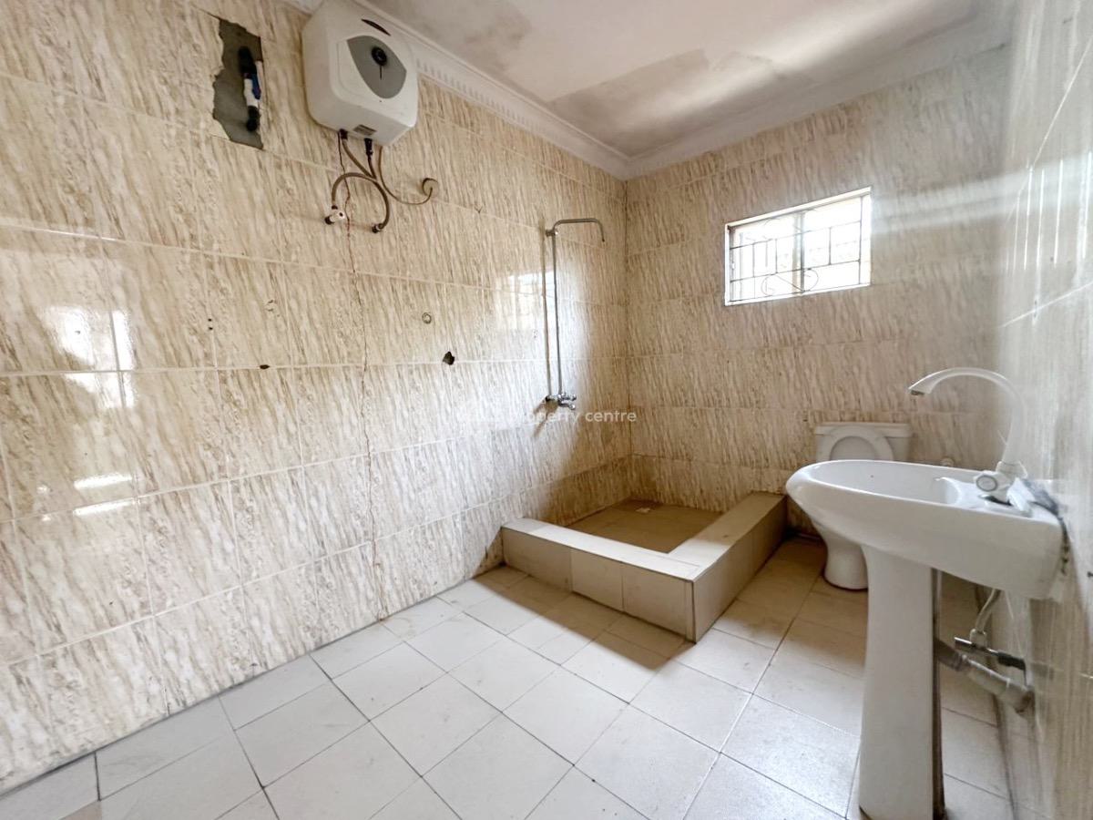 Luxury 3 Bedroom Apartment Ssss, Gra Phase 2, Magodo, Lagos, Flat / Apartment for Rent