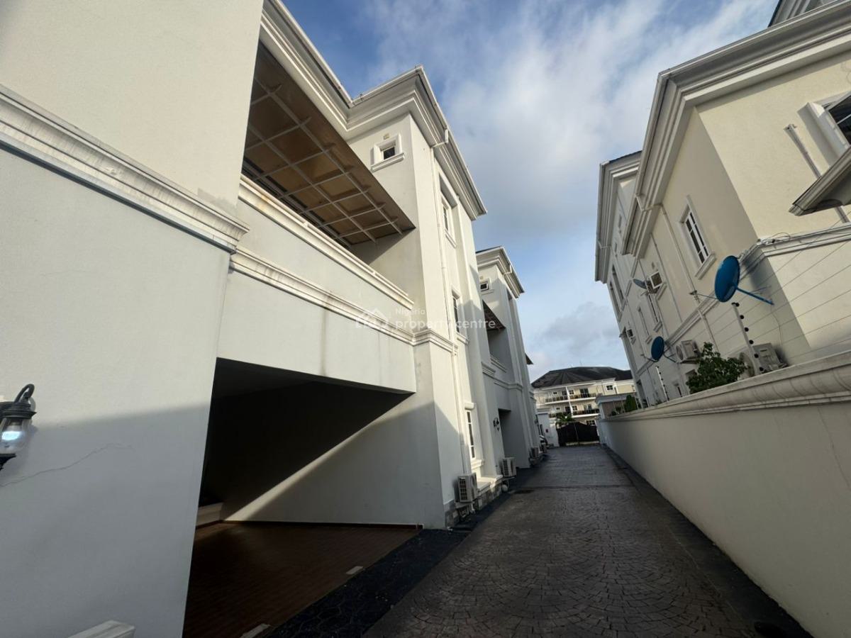 Spacious 5 Bedroom Terrace House with a Bq, Banana Island, Ikoyi, Lagos, House for Rent