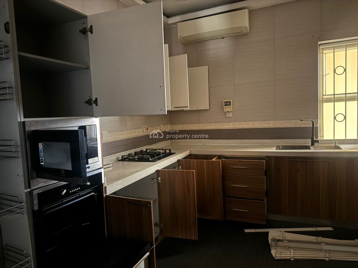 Spacious 5 Bedroom Terrace House with a Bq, Banana Island, Ikoyi, Lagos, House for Rent
