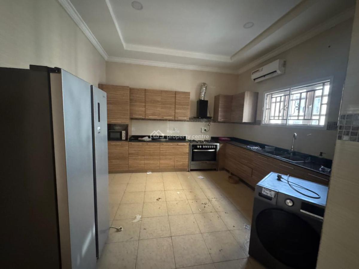 Spacious 5 Bedroom Terrace House with a Bq, Banana Island, Ikoyi, Lagos, House for Rent