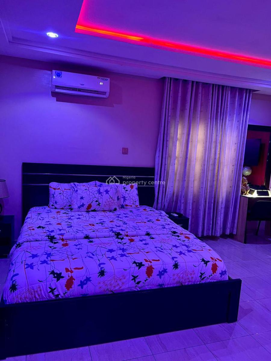 Luxury 1 Bedrooms Flat., Ikeja, Lagos, Flat / Apartment for Rent