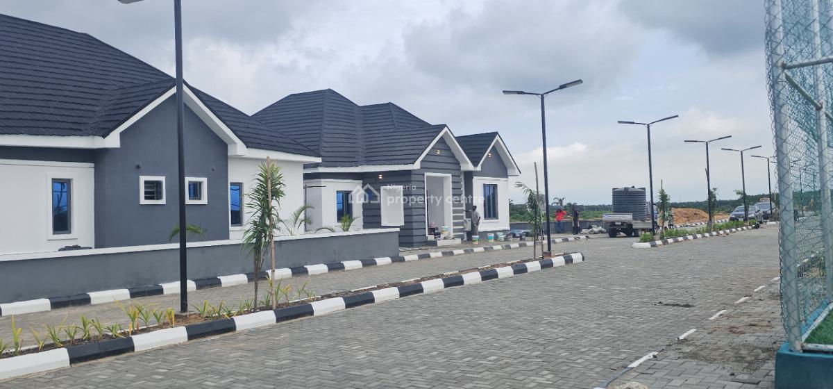 3 & 4-bedroom Bungalow and Resort, Eleranigbe, Ibeju Lekki, Lagos, Detached Bungalow for Sale