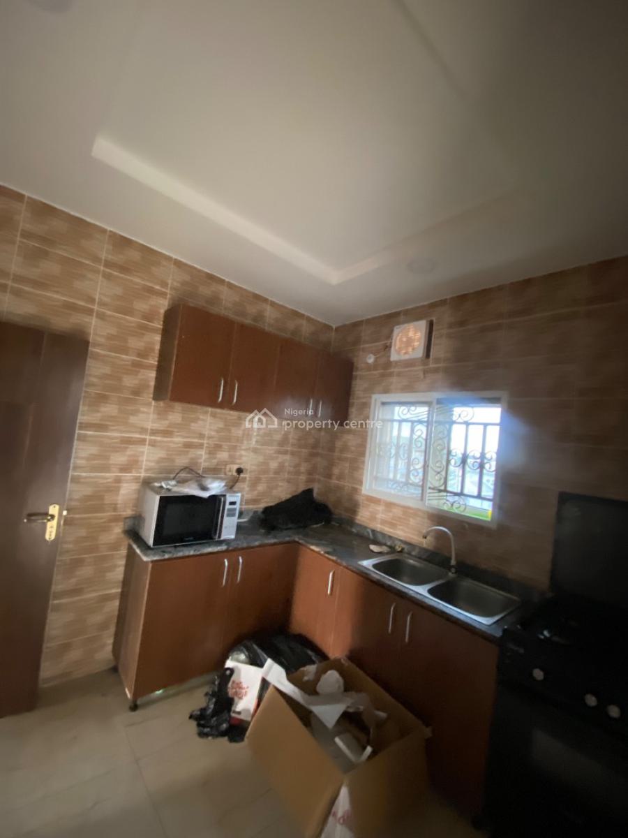 Tastefully Finished 2bedroom Semi-furnished Apartment, Off Rumuola/ Physciatric Road, Port Harcourt, Rivers, Flat / Apartment for Rent