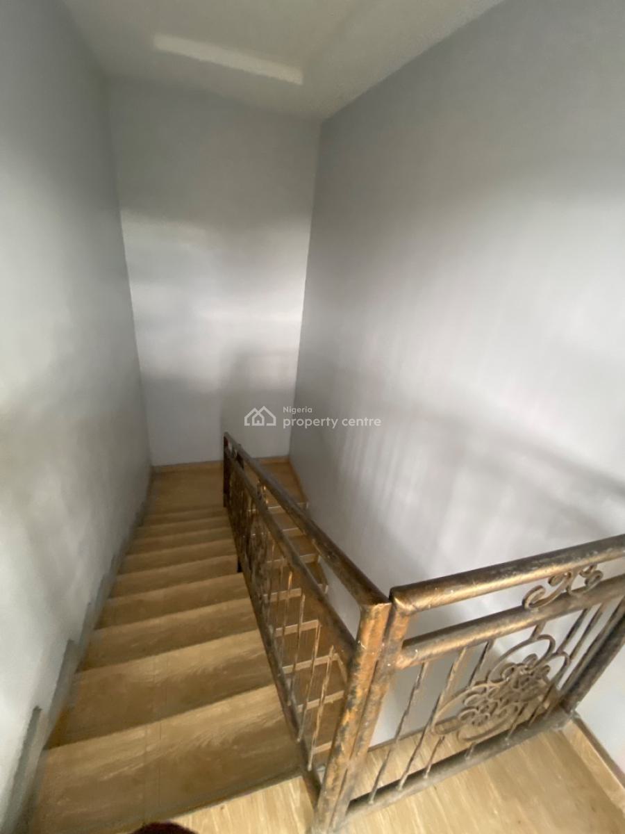 Tastefully Finished 2bedroom Semi-furnished Apartment, Off Rumuola/ Physciatric Road, Port Harcourt, Rivers, Flat / Apartment for Rent