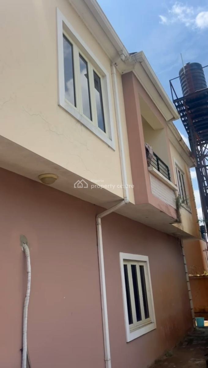 Distress 6 Bedr Detached & Bq, Location: Northern Foreshore, Chevron Lekki Lagos, Lekki, Lagos, Detached Duplex for Sale