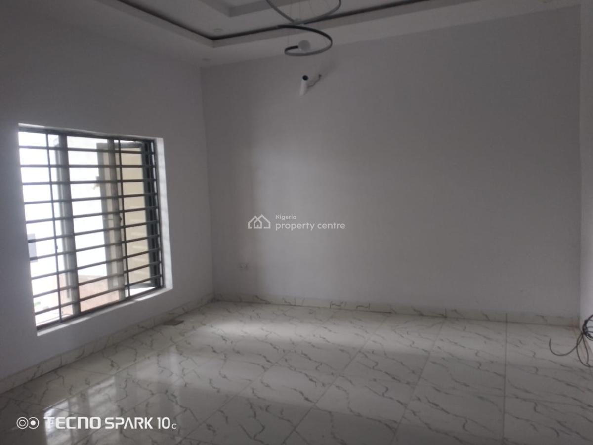a 4 Bedroom Terrace Duplex with a Room Bq at Favour-hight Estate, Favour-hight Estate, Chevron Alternative Conservation, Lekki, Lagos, Lekki, Lagos, Terraced Duplex for Rent
