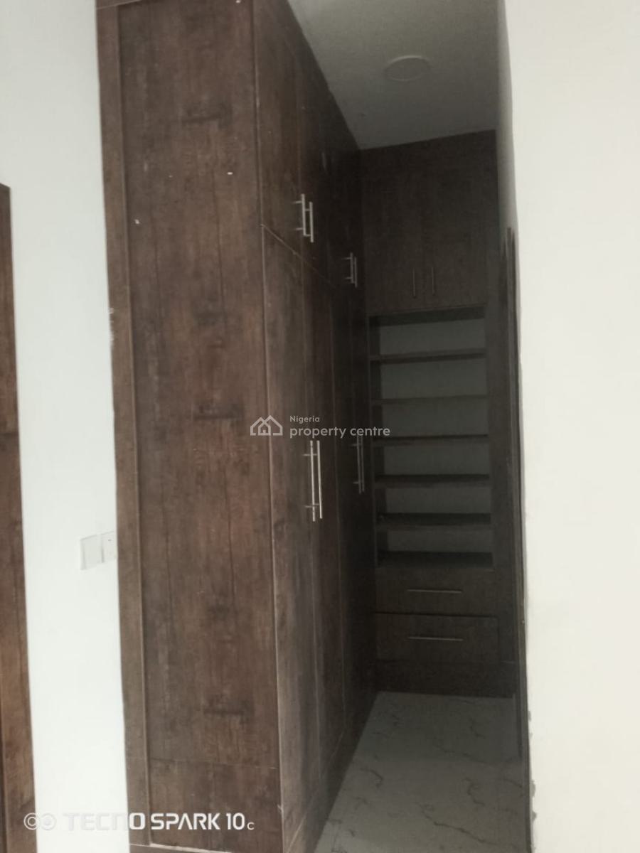a 4 Bedroom Terrace Duplex with a Room Bq at Favour-hight Estate, Favour-hight Estate, Chevron Alternative Conservation, Lekki, Lagos, Lekki, Lagos, Terraced Duplex for Rent
