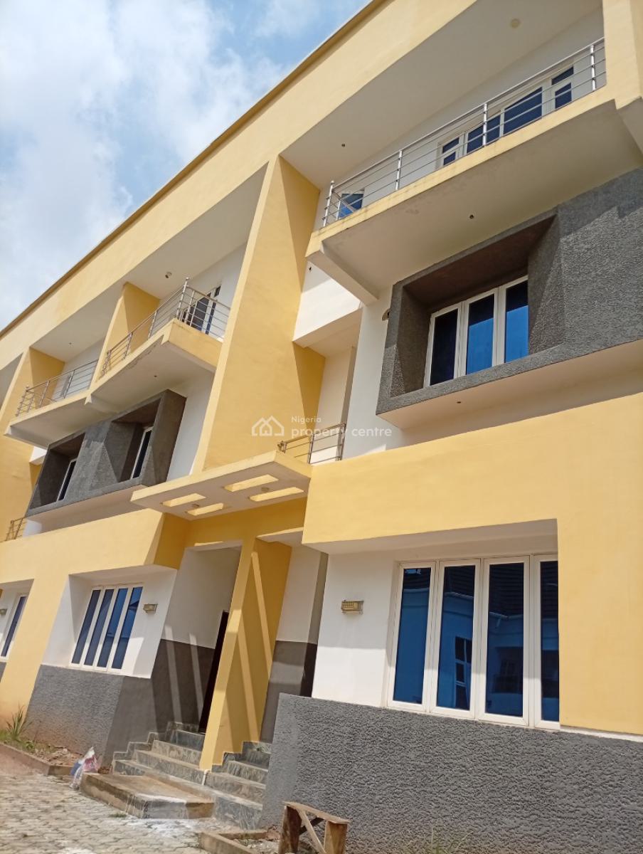 Tastefully Finished 4 Bedroom Terraced Duplex with a Room Bq, Guzape District, Abuja, Terraced Duplex for Rent