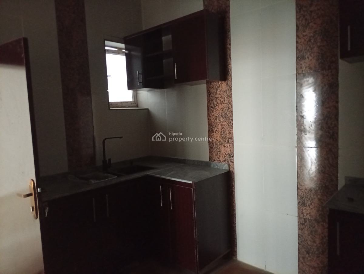 Tastefully Finished 4 Bedroom Terraced Duplex with a Room Bq, Guzape District, Abuja, Terraced Duplex for Rent