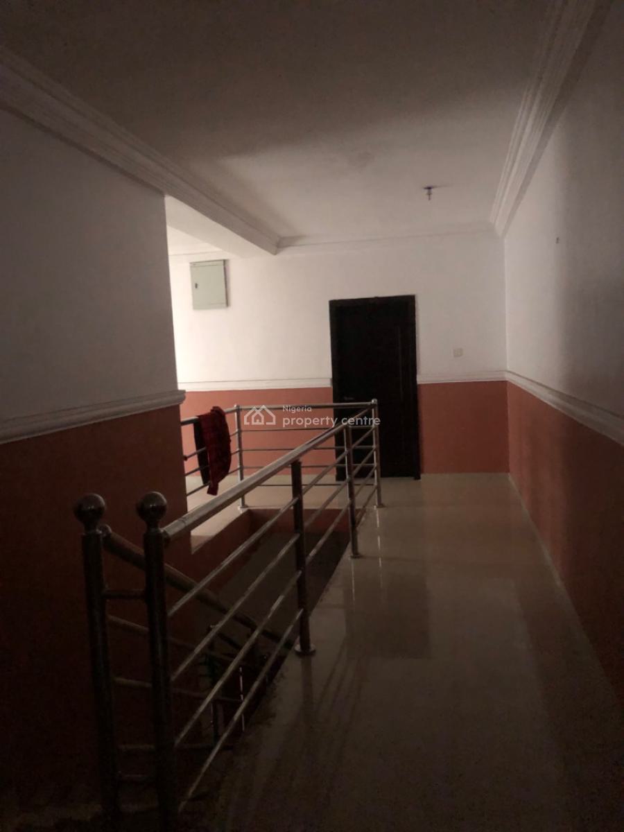 Room in a Flat, Ikota, Lekki, Lagos, Self Contain (single Rooms) for Rent