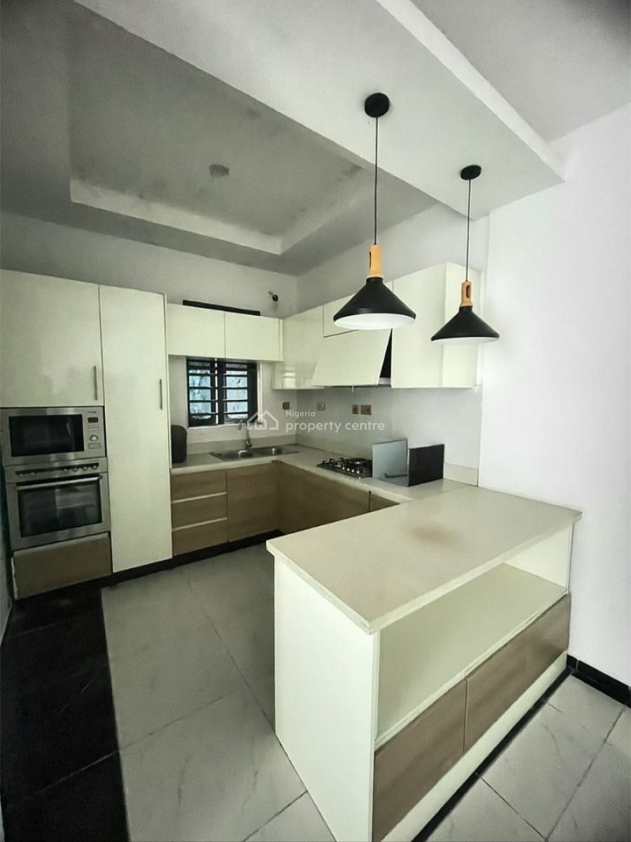 Exquisite 3 Bedroom Apartment, Ajah, Lagos, Flat / Apartment for Rent