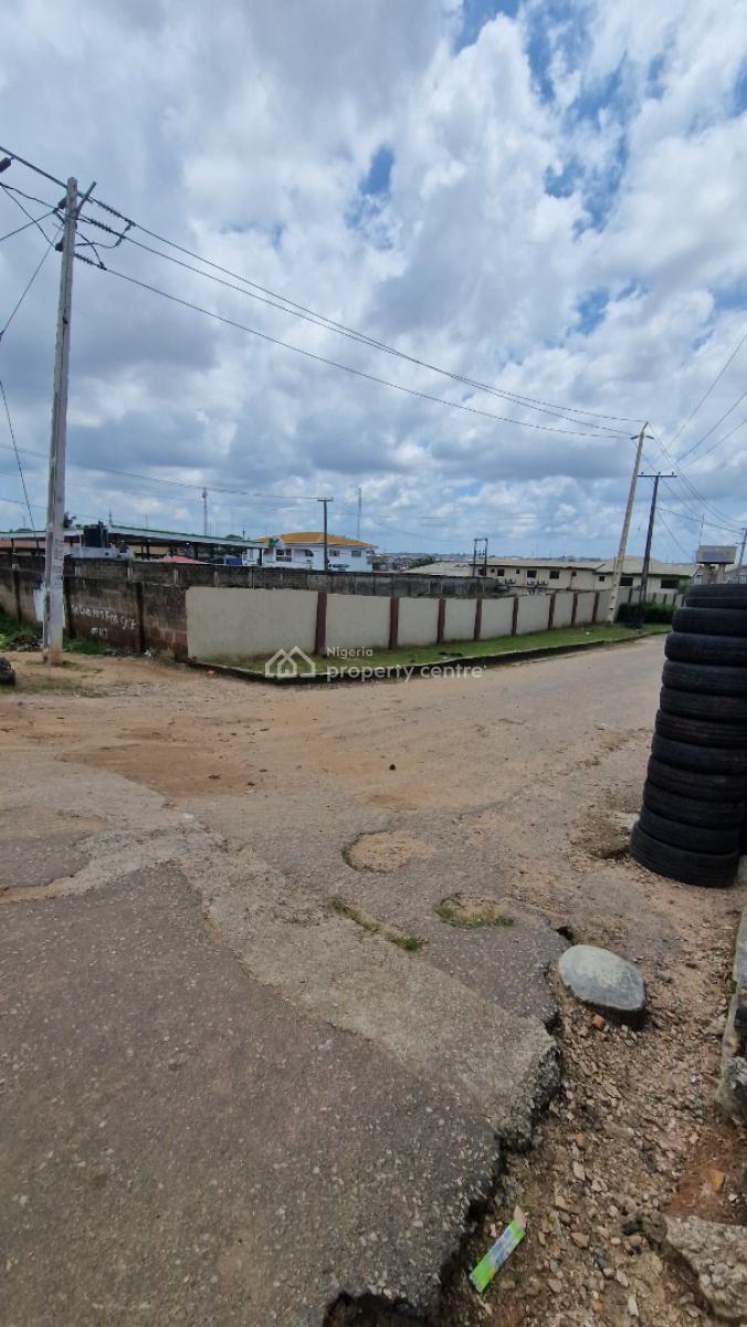 Commercial Land Along The Dual Carriageway, Near Nnpc and Mtn Office, Idi Ape, Ibadan, Oyo, Commercial Land for Sale