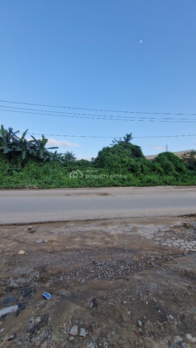 One Acre of Commercial/industrial Land, Adjacent Jubaili Agrotec Ltd Along Old Lagos — Ibadan Road, Podo,, Ibadan, Oyo, Land for Sale
