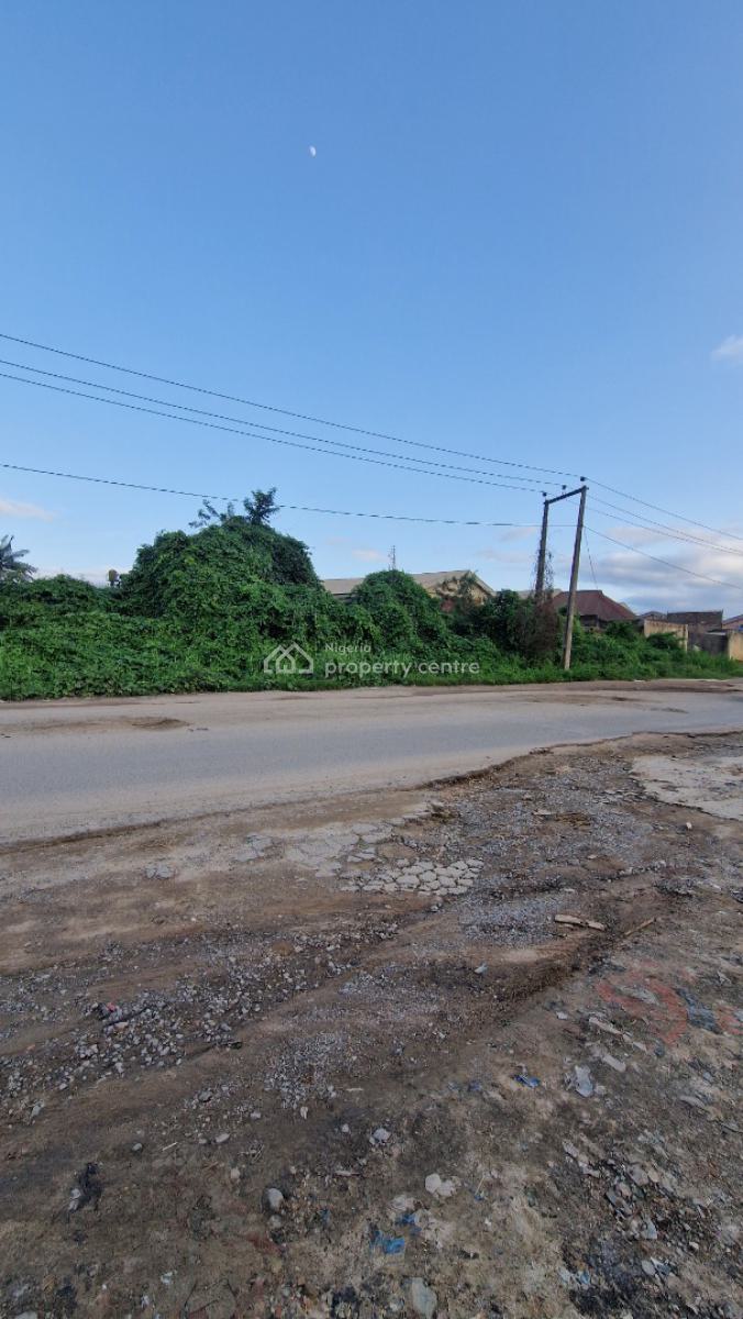 One Acre of Commercial/industrial Land, Adjacent Jubaili Agrotec Ltd Along Old Lagos — Ibadan Road, Podo,, Ibadan, Oyo, Land for Sale