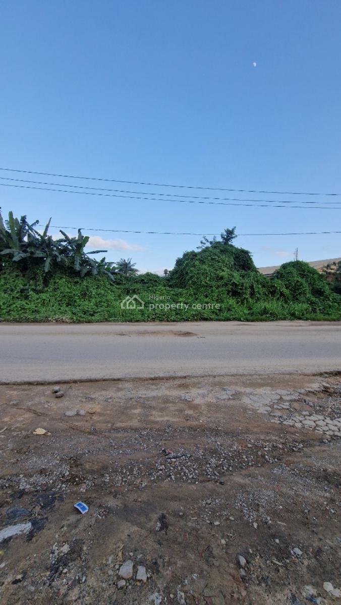 One Acre of Commercial/industrial Land, Adjacent Jubaili Agrotec Ltd Along Old Lagos — Ibadan Road, Podo,, Ibadan, Oyo, Land for Sale