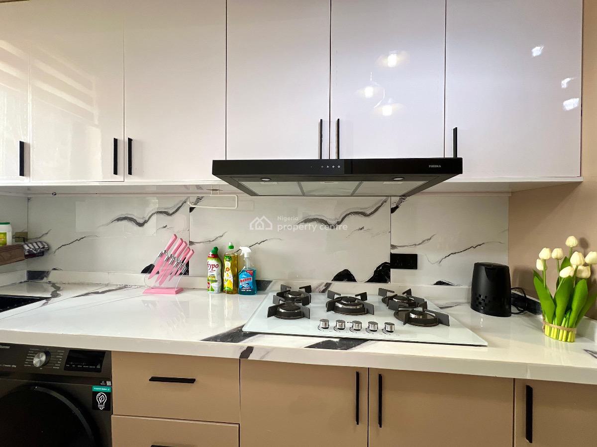 Brand New Luxury 2 Bedroom Apartment with Ps5, Swimming Pool,snooker, Lekki Phase 1, Lekki, Lagos, Flat / Apartment Short Let