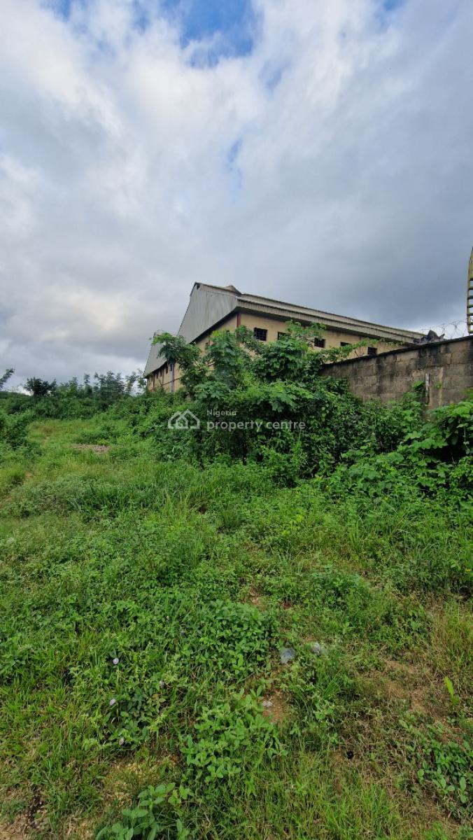 Commercial/industrial Parcel of Land, Adjacent Jubaili Agrotec Ltd Along Old Lagos — Ibadan Road, Podo, Ibadan, Oyo, Land for Sale
