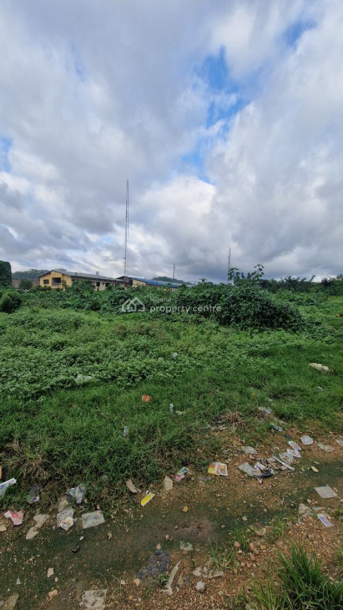 Commercial/industrial Parcel of Land, Adjacent Jubaili Agrotec Ltd Along Old Lagos — Ibadan Road, Podo, Ibadan, Oyo, Land for Sale