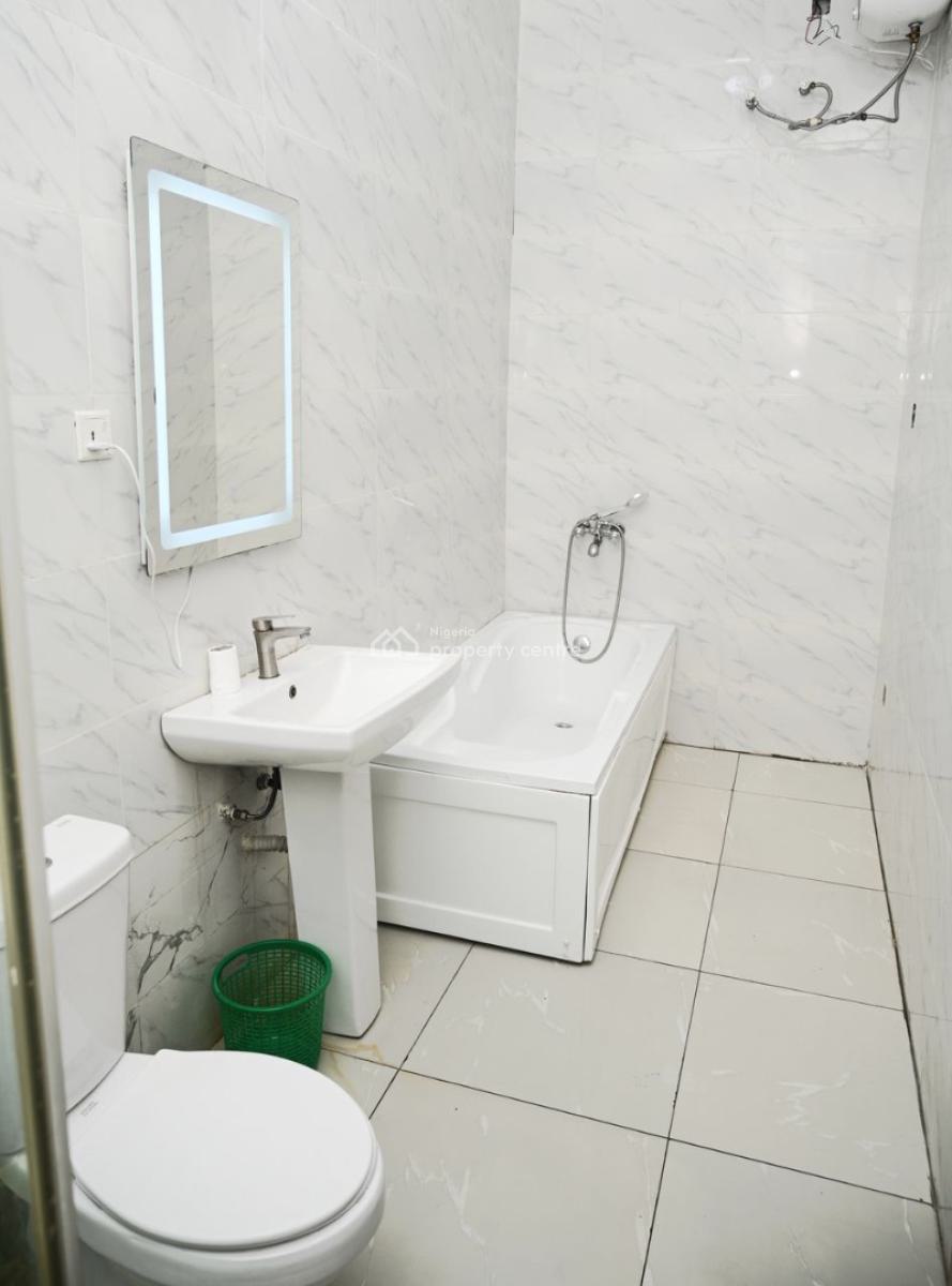 Luxury 3 Bedroom Duplex Apartment with Snooker Jacuzzi, Lekki Phase 2, Lekki, Lagos, Flat / Apartment Short Let