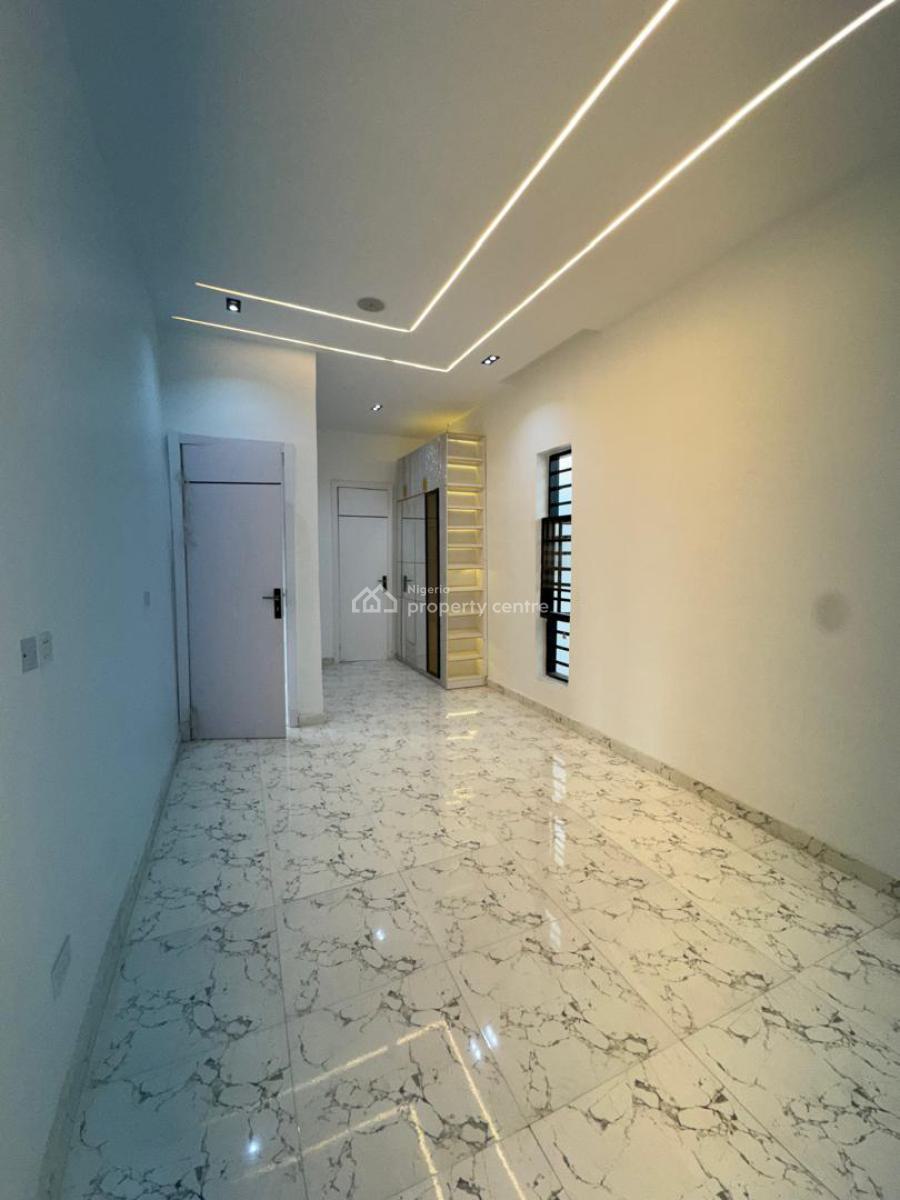 Luxurious Fully Detached  5bedroom with Swimming Pool and Bq, Osapa, Lekki, Lagos, Detached Duplex for Sale