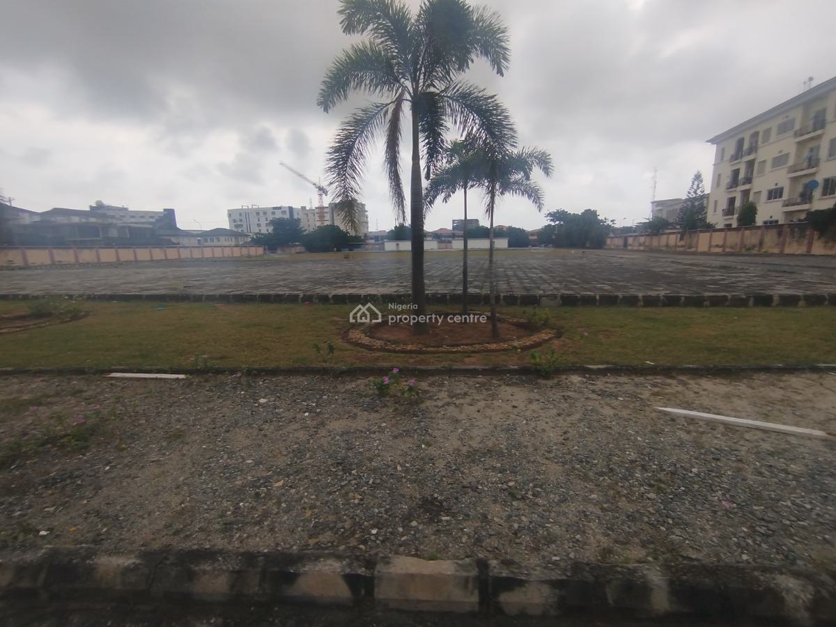 Bareland Measuring 1000 Square Meters, Admiralty Way, Lekki Phase 1, Lekki, Lagos, Mixed-use Land for Sale