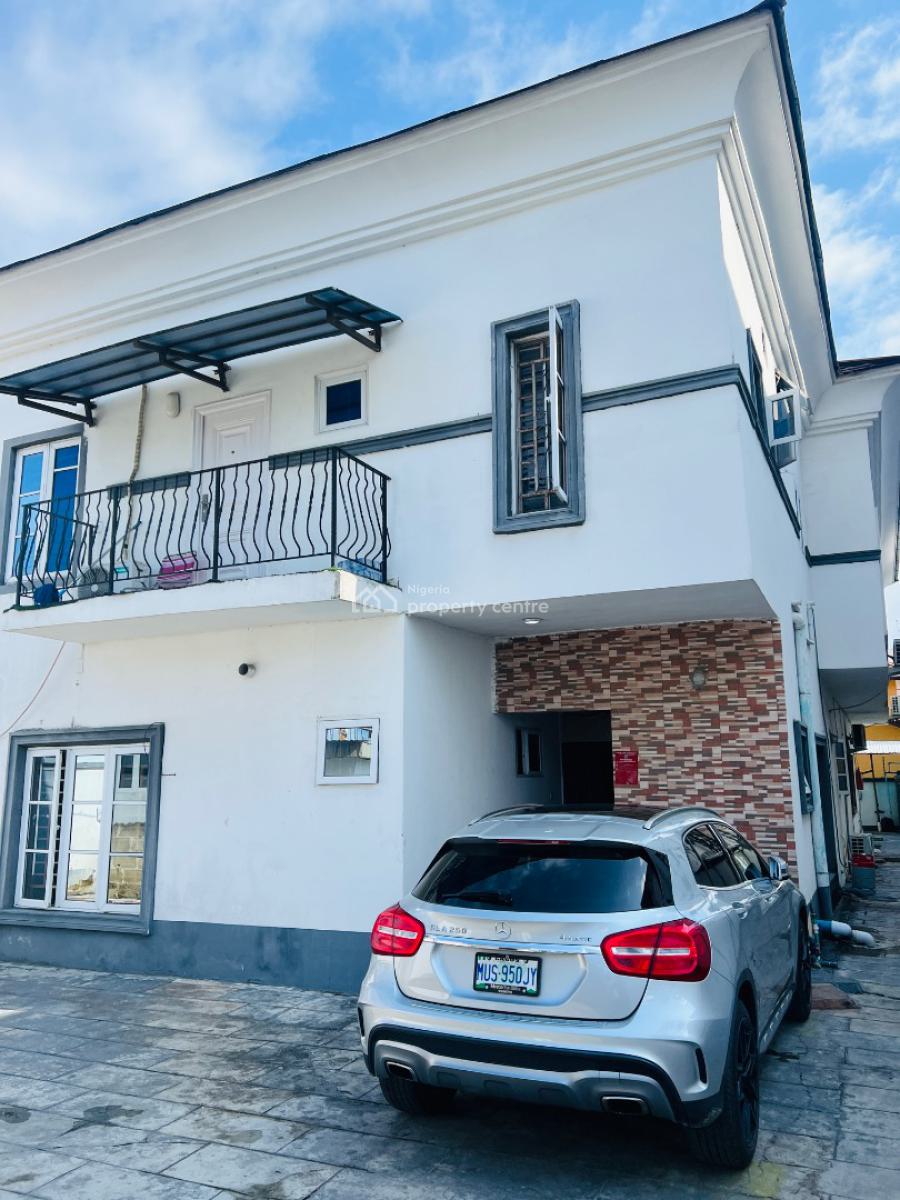 Standard 2 Bedroom Apartment in a Secured Neighborhood, Lekki Phase1, Lekki Phase 1, Lekki, Lagos, Flat / Apartment for Rent