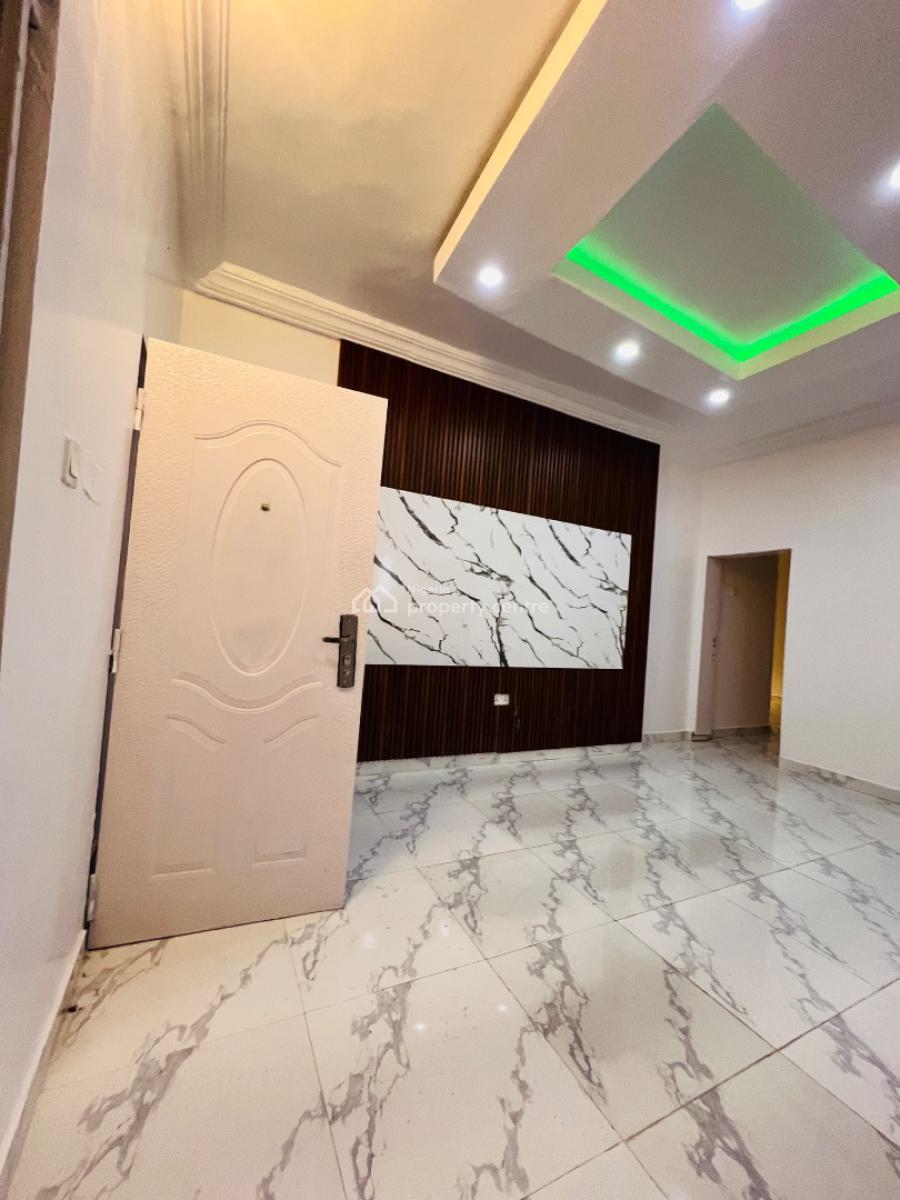 Standard 2 Bedroom Apartment in a Secured Neighborhood, Lekki Phase1, Lekki Phase 1, Lekki, Lagos, Flat / Apartment for Rent