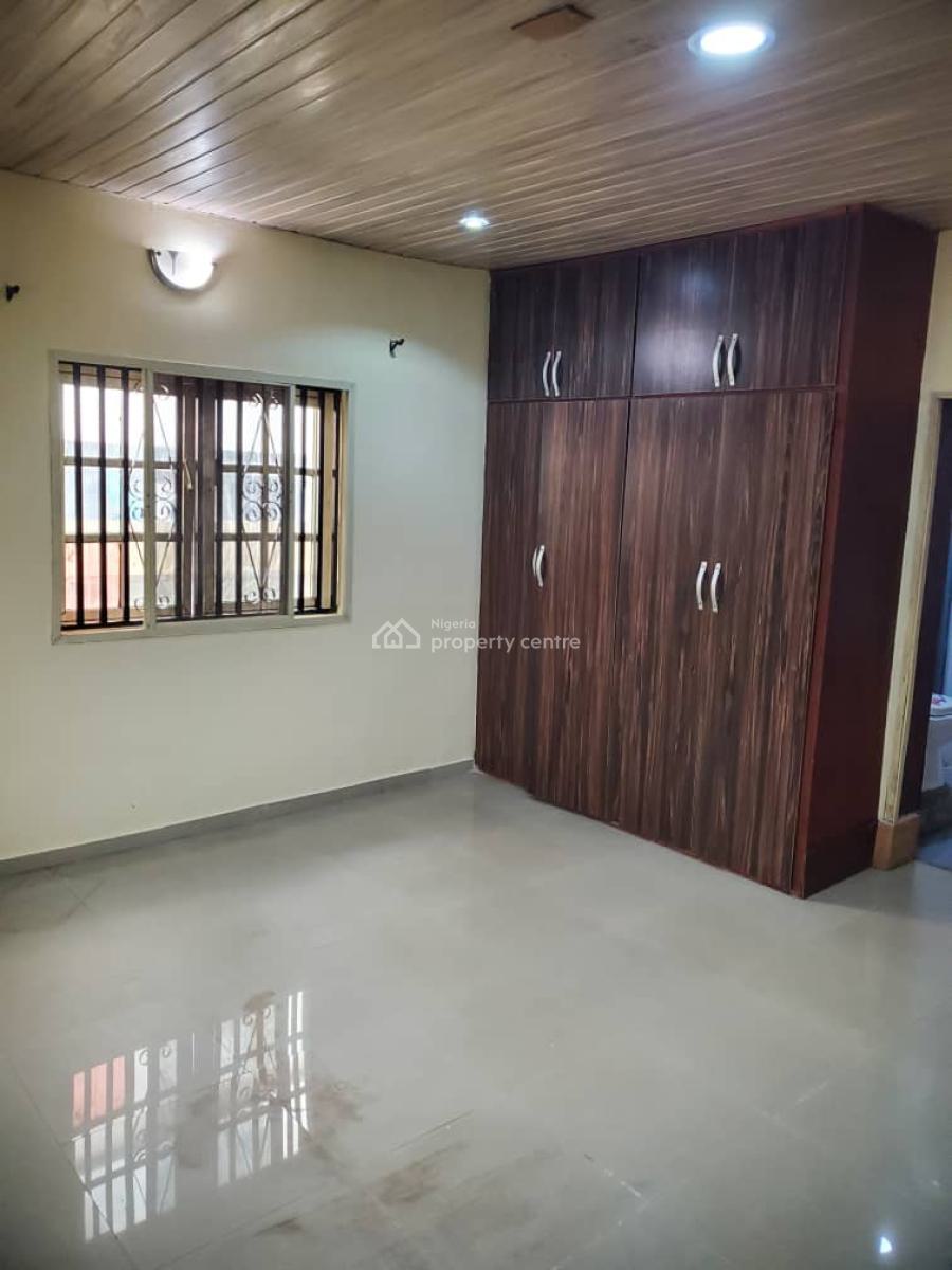 Beautiful 3 Bedroom Apartment, Gra Phase 1, Magodo, Lagos, Flat / Apartment for Rent