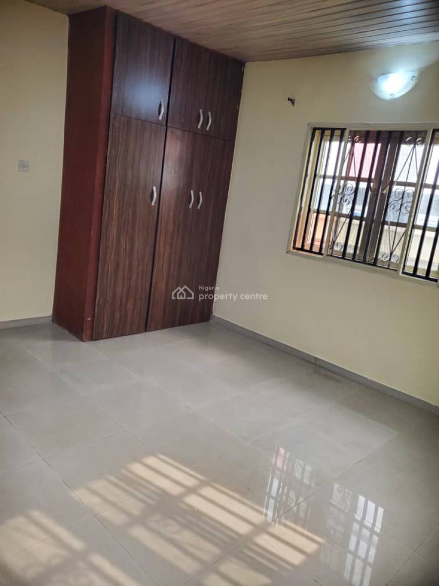 Beautiful 3 Bedroom Apartment, Gra Phase 1, Magodo, Lagos, Flat / Apartment for Rent