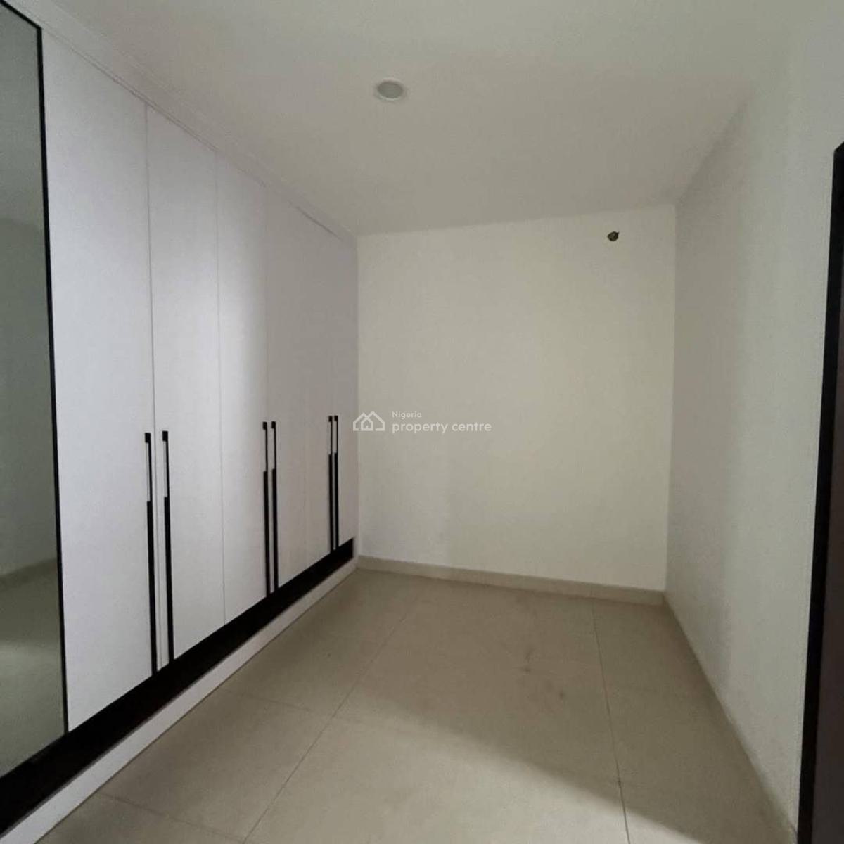 Newly Built 5 Bedroom with 2 Living Rooms and Maid Room, Jahi Gilmore, Jahi, Abuja, Terraced Duplex for Rent