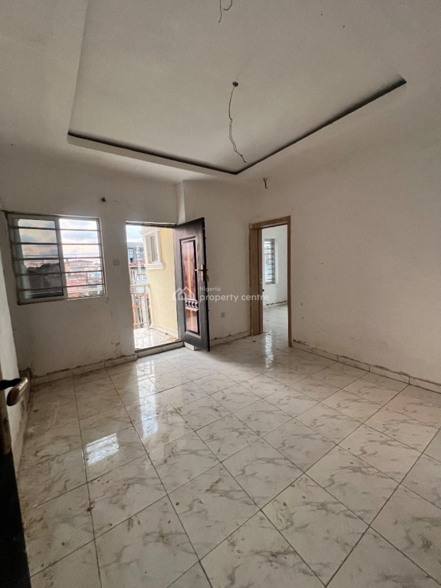 Long Lease!! Studio Apartments and One-bed Apartments, Shomolu, Shomolu, Lagos, Self Contain (single Rooms) for Sale