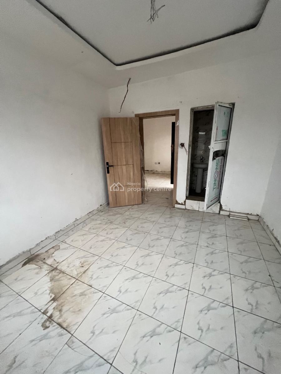 Long Lease!! Studio Apartments and One-bed Apartments, Shomolu, Shomolu, Lagos, Self Contain (single Rooms) for Sale