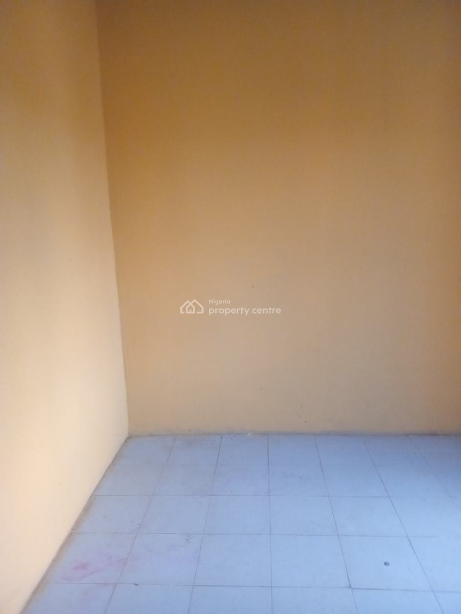 Sharp Standard Miniflat Upstairs Apartment with Balcony, Awoyaya New Road Gbetu Behind Dmc., Awoyaya, Ibeju Lekki, Lagos, Mini Flat (room and Parlour) for Rent