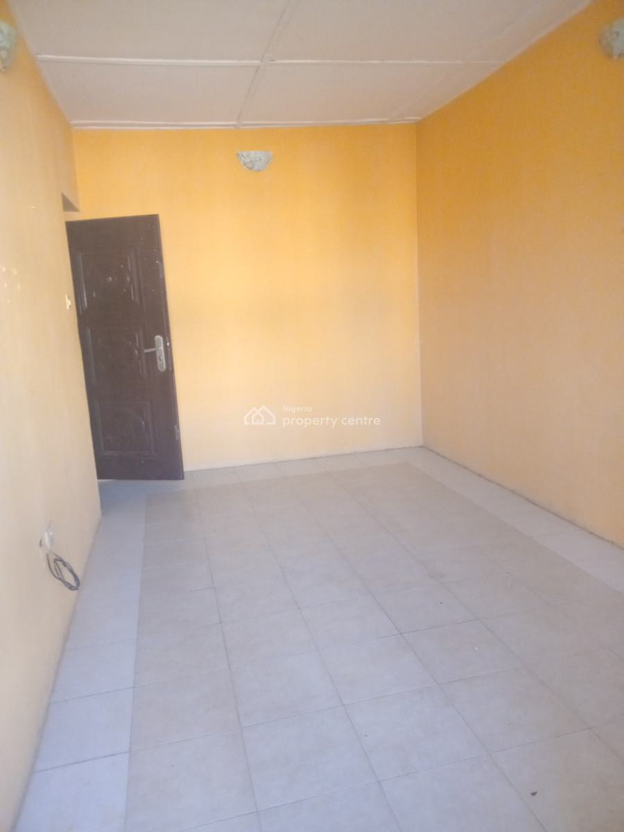 Sharp Standard Miniflat Upstairs Apartment with Balcony, Awoyaya New Road Gbetu Behind Dmc., Awoyaya, Ibeju Lekki, Lagos, Mini Flat (room and Parlour) for Rent