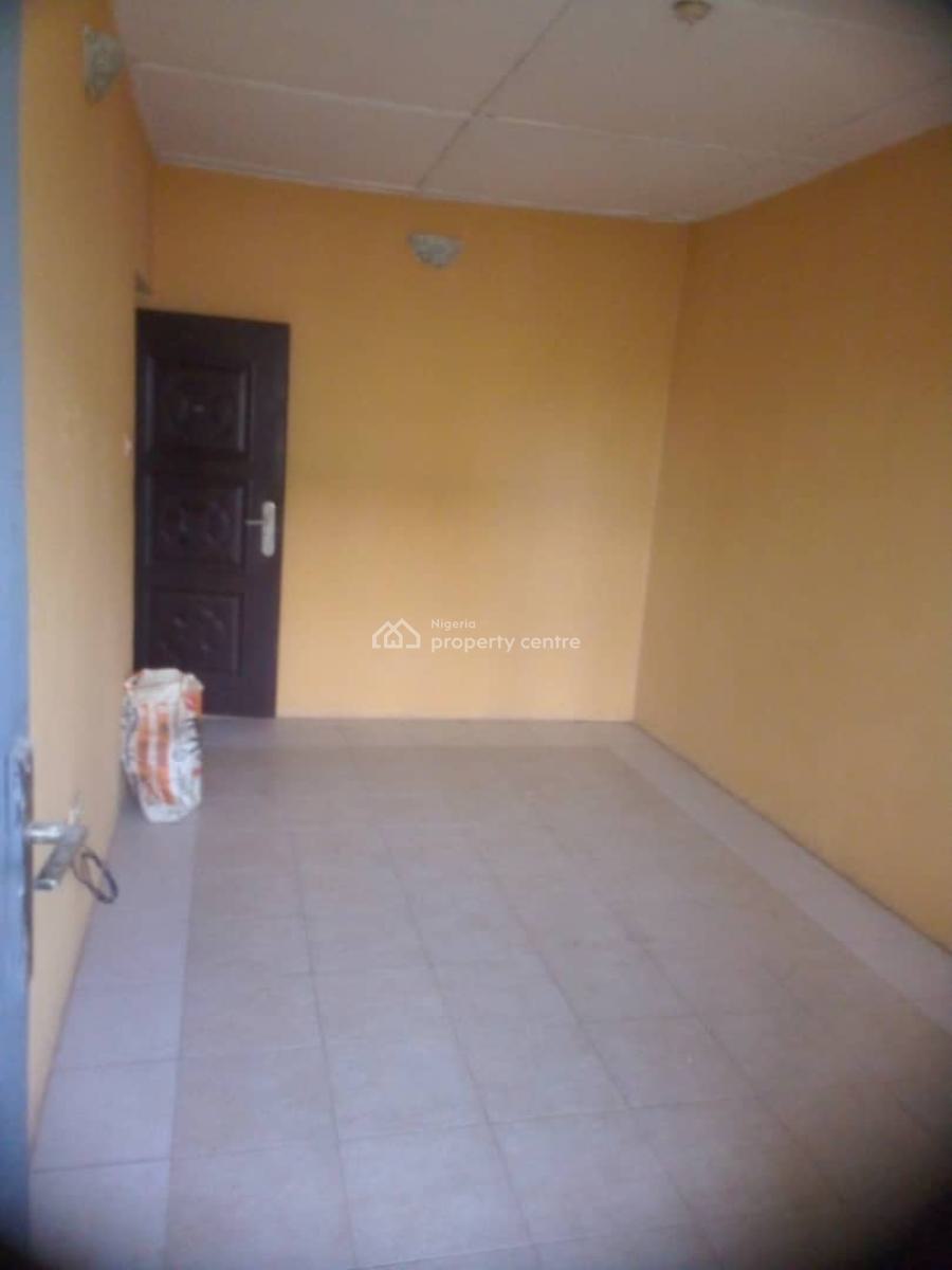 Sharp Standard Miniflat Upstairs Apartment with Balcony, Awoyaya New Road Gbetu Behind Dmc., Awoyaya, Ibeju Lekki, Lagos, Mini Flat (room and Parlour) for Rent