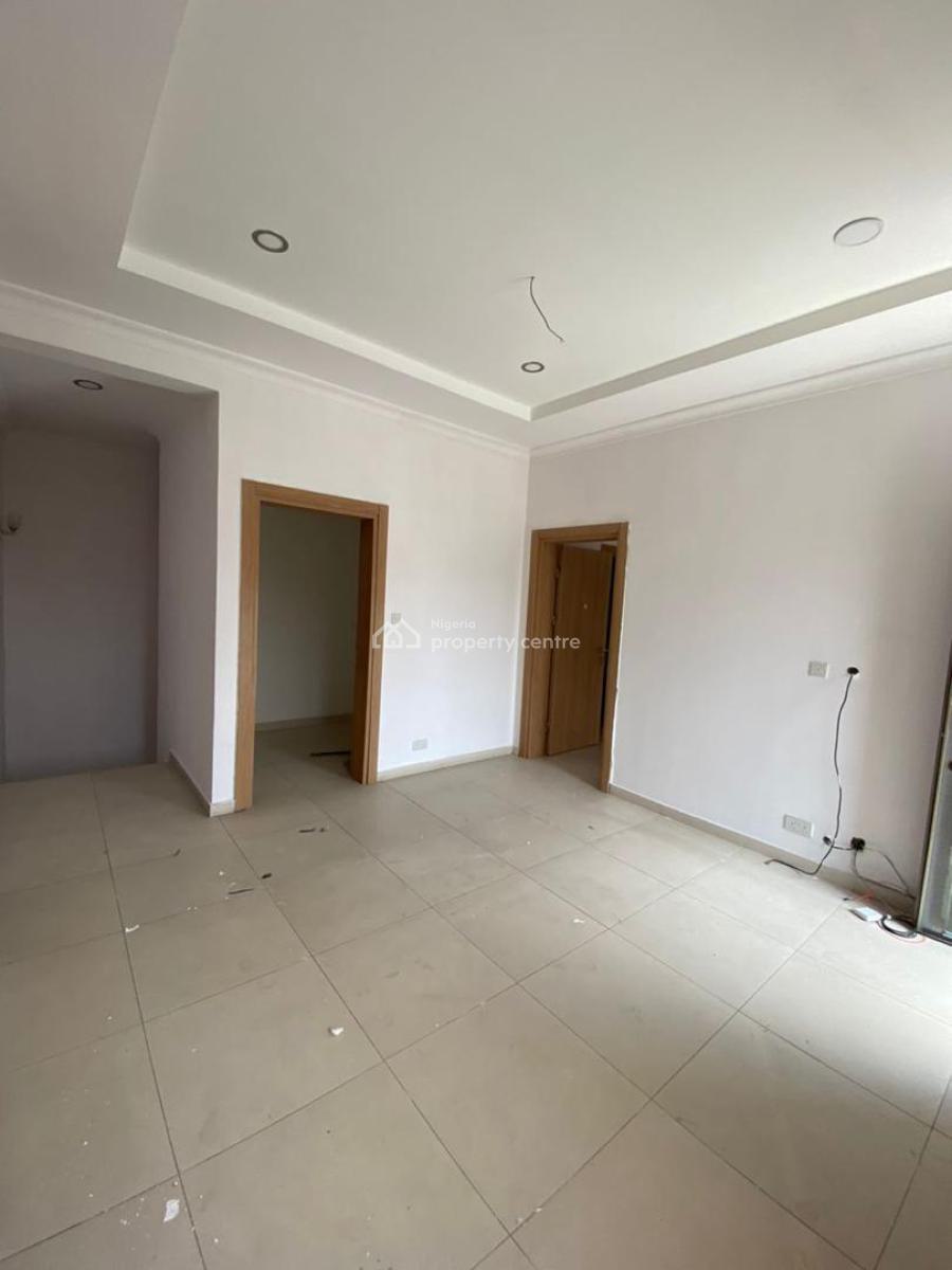 an Exquisitely Built 4 Bedroom Detached Duplex with a Box Room and Bq, Lekki Phase 1, Lekki, Lagos, Semi-detached Duplex for Rent