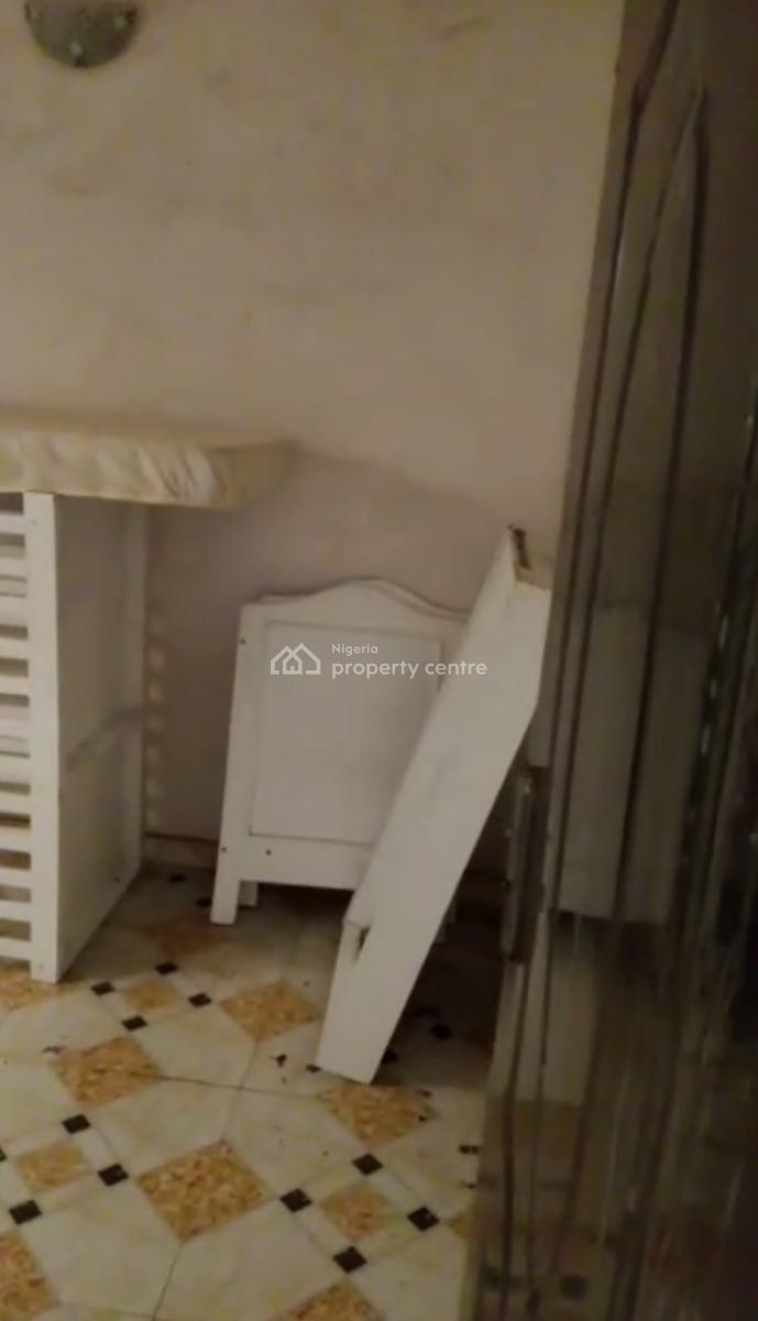 Decent Mini Flat(pop) in a  Good Location and Constant Power Supply, Behind The Apostolic Church Headquarters, Alapere, Ketu, Lagos, Flat / Apartment for Rent