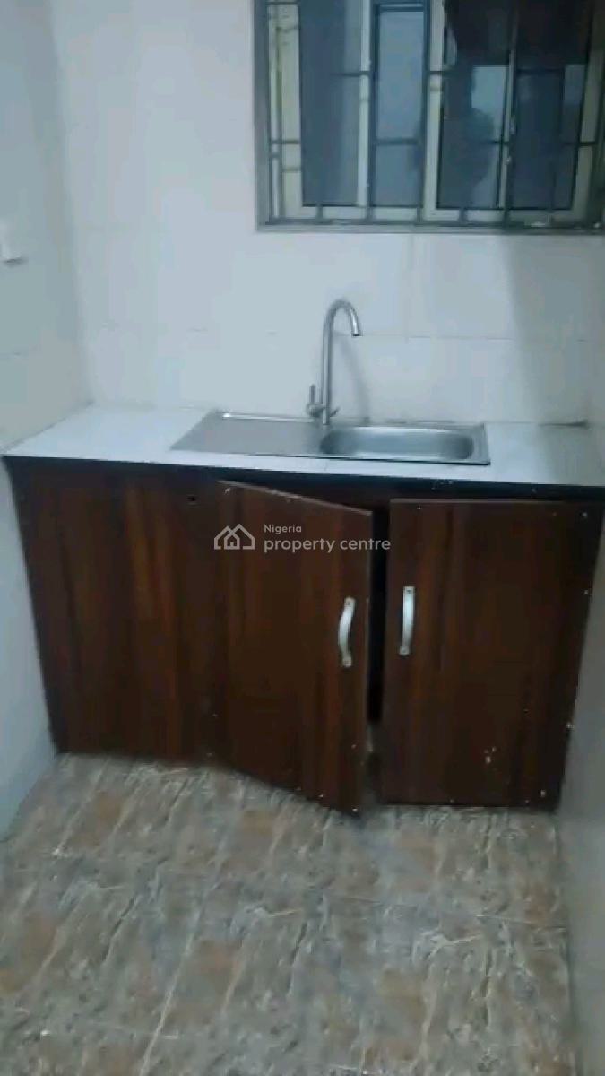 Standard and Executive Mini Flat, Ojuelegba, Ojuelegba, Surulere, Lagos, Mini Flat (room and Parlour) for Rent
